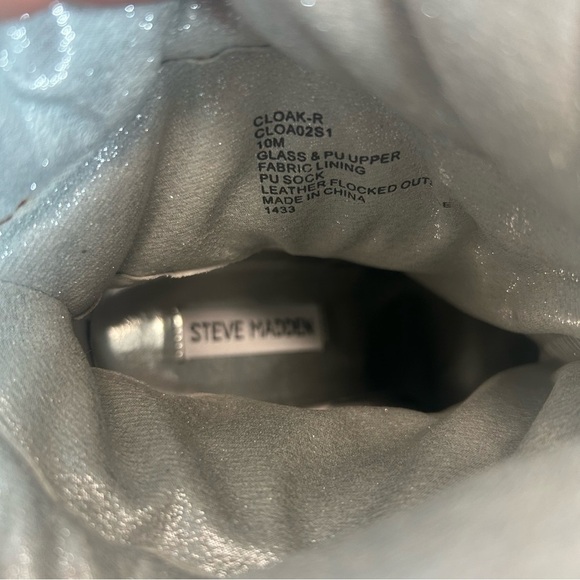 STEVE MADDEN CLOAK-R QUILTED SILVER RHINESTONE DIAMANTÉ EMBELLISHED ANKLE BOOTS - Picture 9 of 10